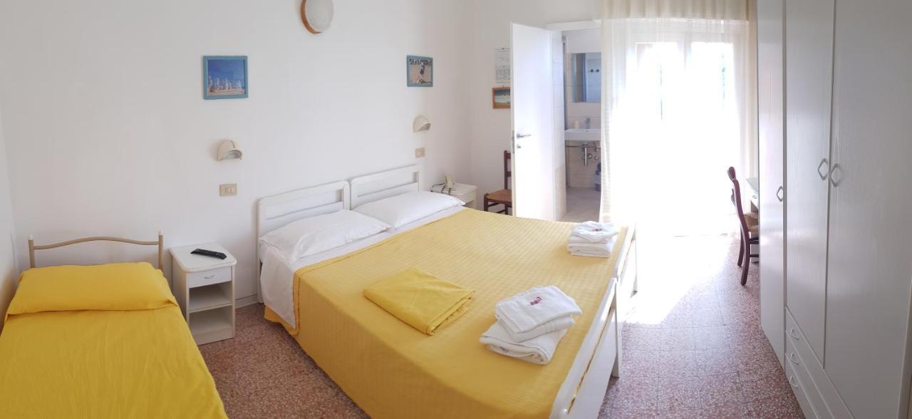 Hotel Le Pleiadi Bellaria – Igea Marina Kültér fotó